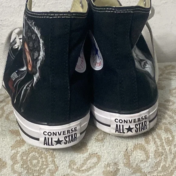 Colin Kaepernick converse high tops -SIGNED- citizen of the year SZ 11